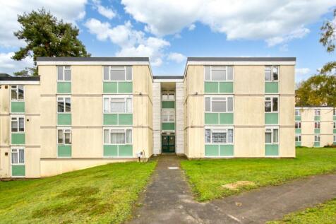 Hambleden Court, Bracknell RG12 2 bed flat for sale