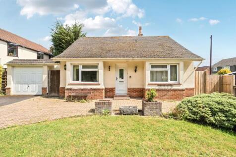 2 bedroom detached bungalow for sale