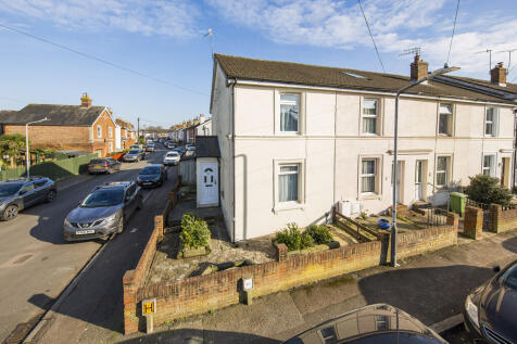 Meadow Road, Southborough 3 bed end of terrace house for sale