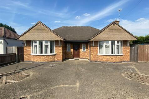 Oxford Street Syston Leicester 2 bed detached bungalow for sale