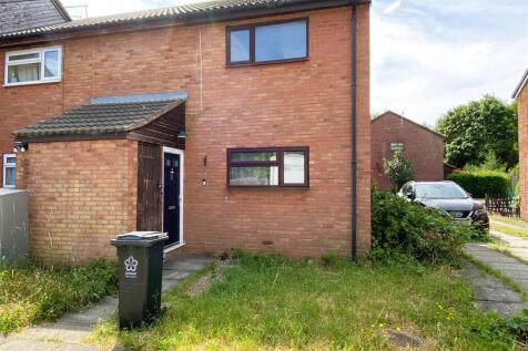 Warren Avenue, Leicester 1 bed maisonette for sale
