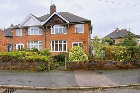 Castlegate Avenue, Leicester 3 bed semi