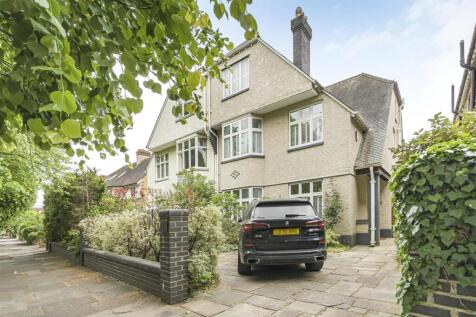 East Sheen Avenue, East Sheen, SW14 5 bed semi