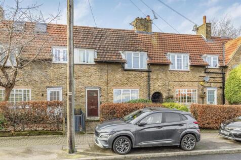 Swinburne Road, Putney, SW15 3 bed house for sale