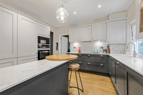 Earlsfield Road, Earlsfield 2 bed house for sale