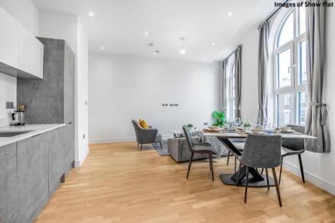 Clifford Road, South Norwood, London... 1 bed flat for sale