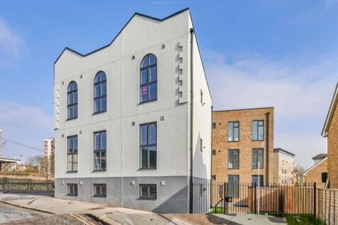 1 bedroom flat for sale