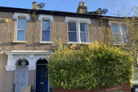 Melford Road, Leytonstone, London, E11 3 bed terraced house for sale
