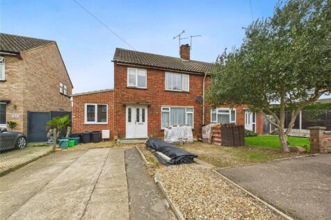 Norman Close, Marks Tey, Colchester... 3 bed semi