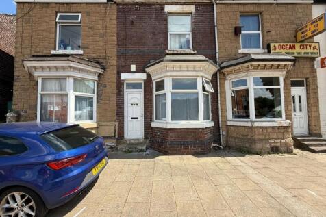 2 bedroom ground floor flat for sale