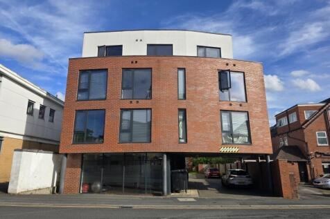 1 bedroom flat for sale