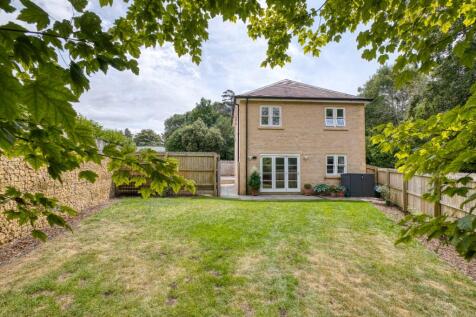 Priorygate Court, Castle Cary... 2 bed detached house for sale