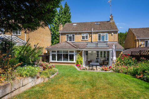 Old Rectory Gardens, St. Albans AL4 3 bed detached house for sale