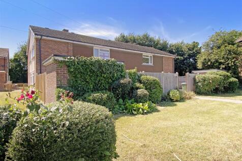 Arun Close, Rustington BN16 2 bed apartment for sale