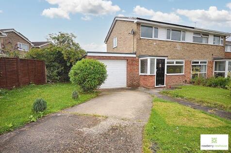 3 bedroom semi-detached house for sale