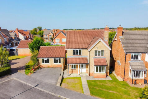 Springhill Grove, Ingleby Barwick TS17 4 bed detached house for sale