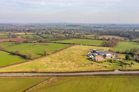 9 bedroom house for sale