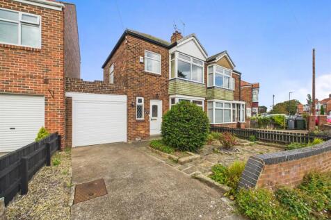 Marina Drive, West Monkseaton 2 bed semi