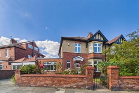 King Edward Road, Tynemouth 4 bed semi