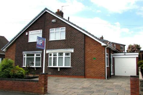 2 bedroom semi-detached house for sale