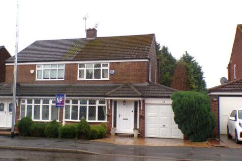 3 bedroom semi-detached house for sale
