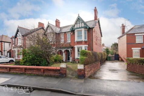 4 bedroom semi-detached house for sale