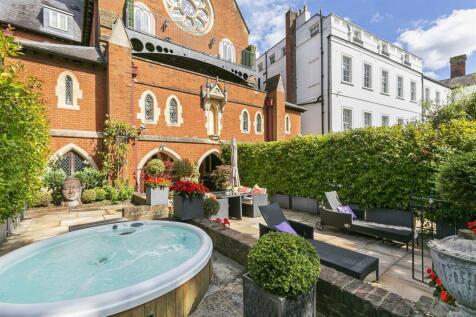 The Ridgeway, Mill Hill 3 bed flat for sale