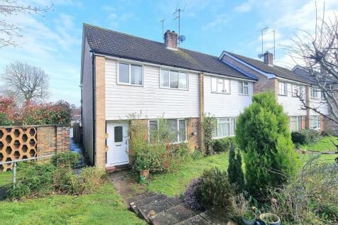 Brookway, Lindfield, RH16 3 bed end of terrace house for sale