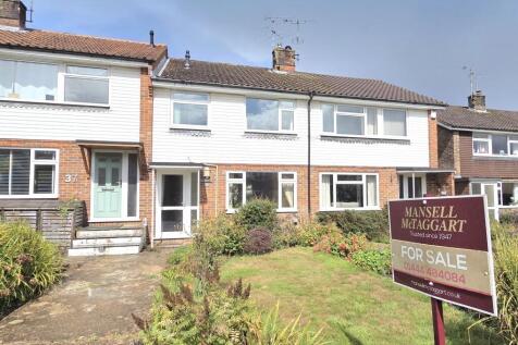 Fieldway, Lindfield, RH16 3 bed terraced house for sale