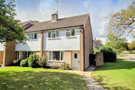 Brookway, Lindfield, RH16 3 bed end of terrace house for sale