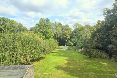 High Street, Ardingly, RH17 4 bed detached house for sale