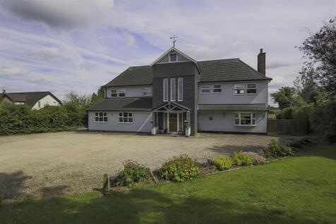 Breach Lane, Tomonslow 5 bed detached house for sale