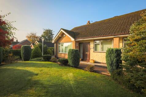 Lid Lane, Cheadle 3 bed detached bungalow for sale