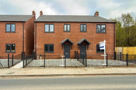 The Crown Mews, Tean Road, Mobberley 3 bed semi