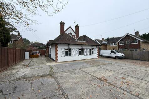 10 bedroom detached house for sale