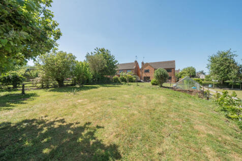 Marks Orchard, Buckingham MK18 5 bed detached house for sale