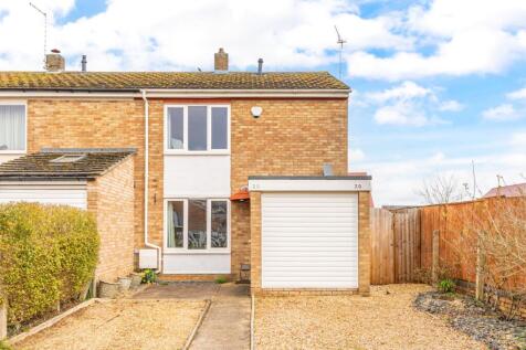 Sandholme, Buckingham MK18 2 bed end of terrace house for sale