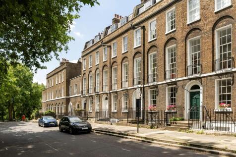 5 bedroom terraced house for sale