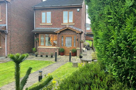 2A Deepdale Avenue, Royton, Oldham 4 bed detached house for sale