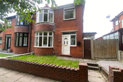 200 Broadway, Chadderton OL9 9JH 3 bed semi