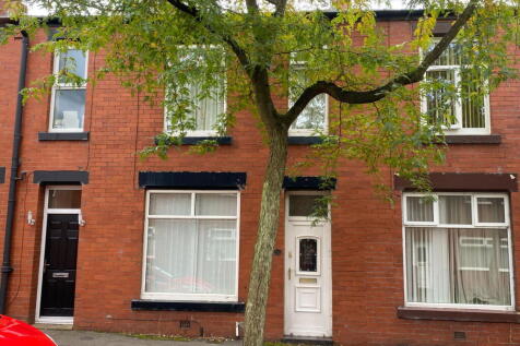 36 Pierce Street, Oldham OL1 4JH 2 bed terraced house for sale