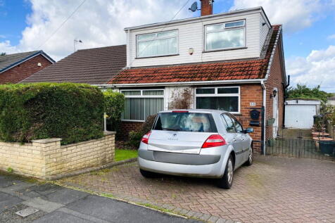 33 Bodmin Close, Royton, Oldham, OL2 6LD 2 bed semi