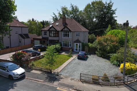 Rochester Road, Earlsdon, Coventry 3 bed semi
