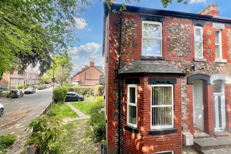 Woodlands Road, Altrincham WA15 3 bed end of terrace house for sale