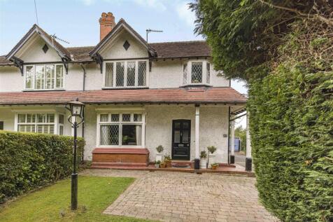 4 bedroom semi-detached house for sale