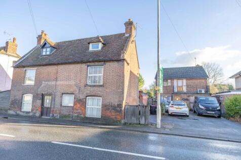 Mill Road, Sturry, Canterbury, Kent, CT2 2 bed semi