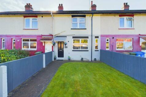 3 bedroom terraced house for sale