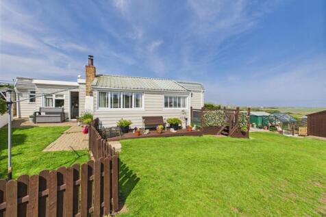 Lighthouse Road, Flamborough 2 bed detached bungalow for sale