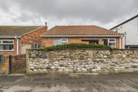 Main Street, Sewerby 3 bed detached bungalow for sale