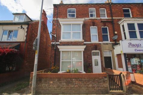 St. Johns Avenue, Bridlington 2 bed flat for sale